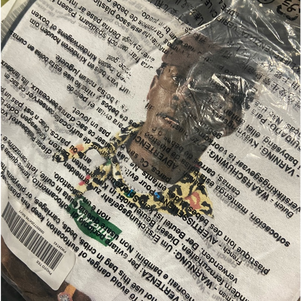 Supreme tee medium - Picture 2 of 2